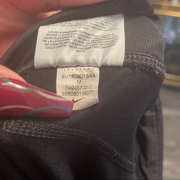 NIKE DRI-FIT Legging With Inner Drawstring - Picture 5 of 12